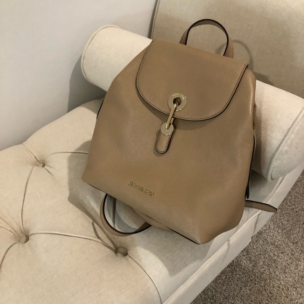 Michael Kors Backpack like new.